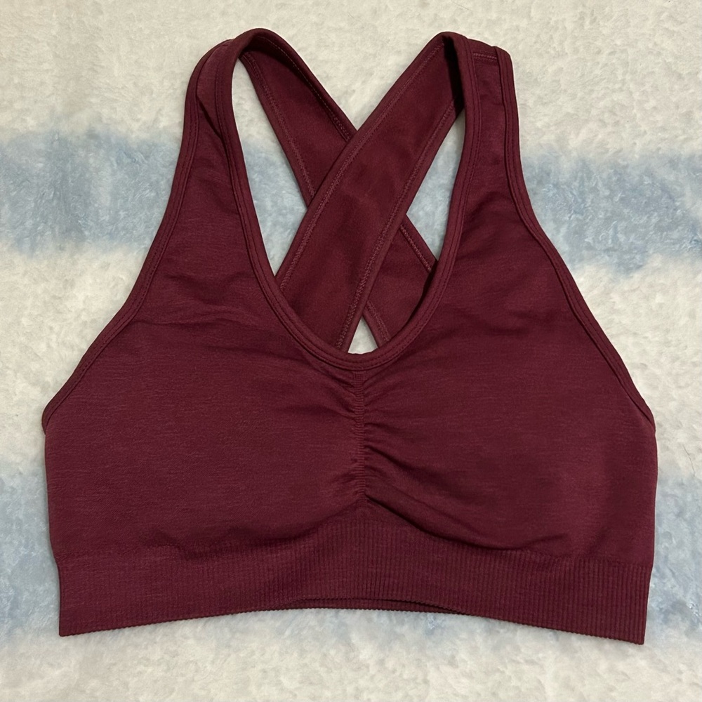 Alphalete Amplify Sports Bra Size XS Wisteria Maroon Racerback Supportive